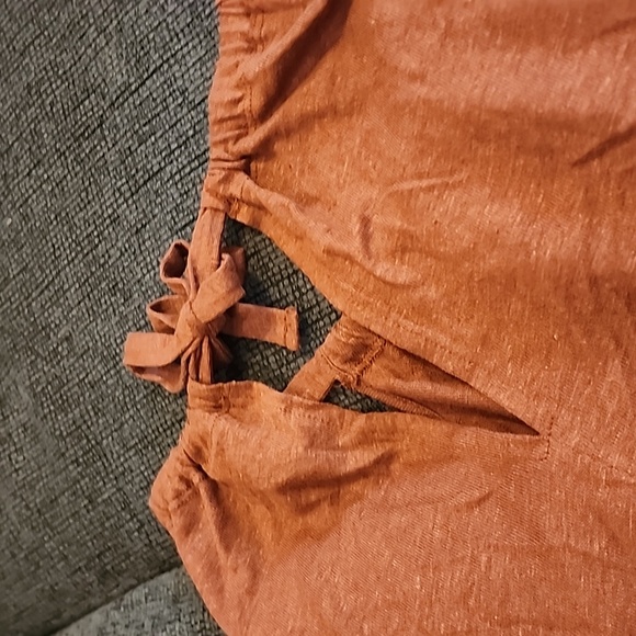 Tank - Picture 3 of 3